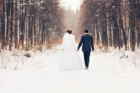Eisprinzessin trifft Schneegott - Hochzeit im Winter in Mecklenburg Vorpommern