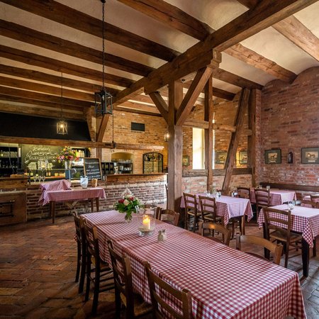 im Restaurant am Schloss