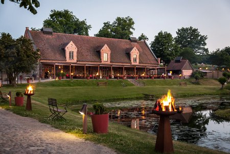 Restaurant am Schloss mit See