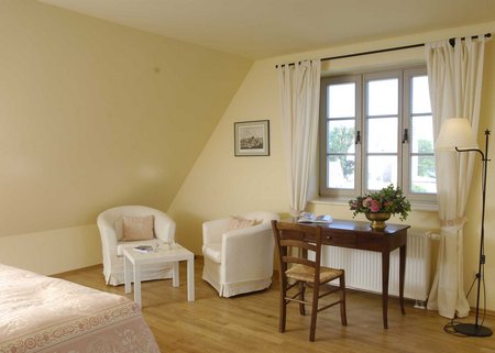 Hotelzimmer in der ehemaligen Stellmacherei Schloss Ulrichshusen Mecklenburg