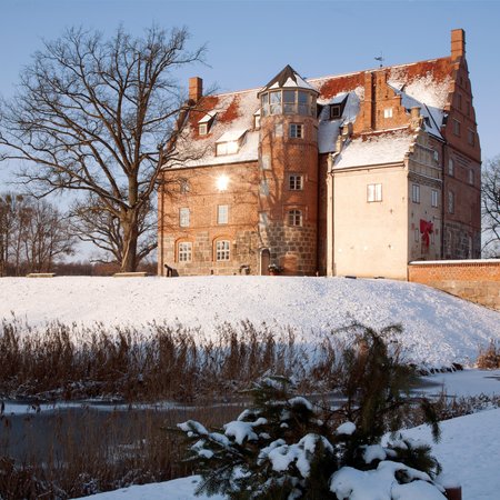 Schloss Ulrichshusen im Winter Schloss Ulrichshusen im Winter